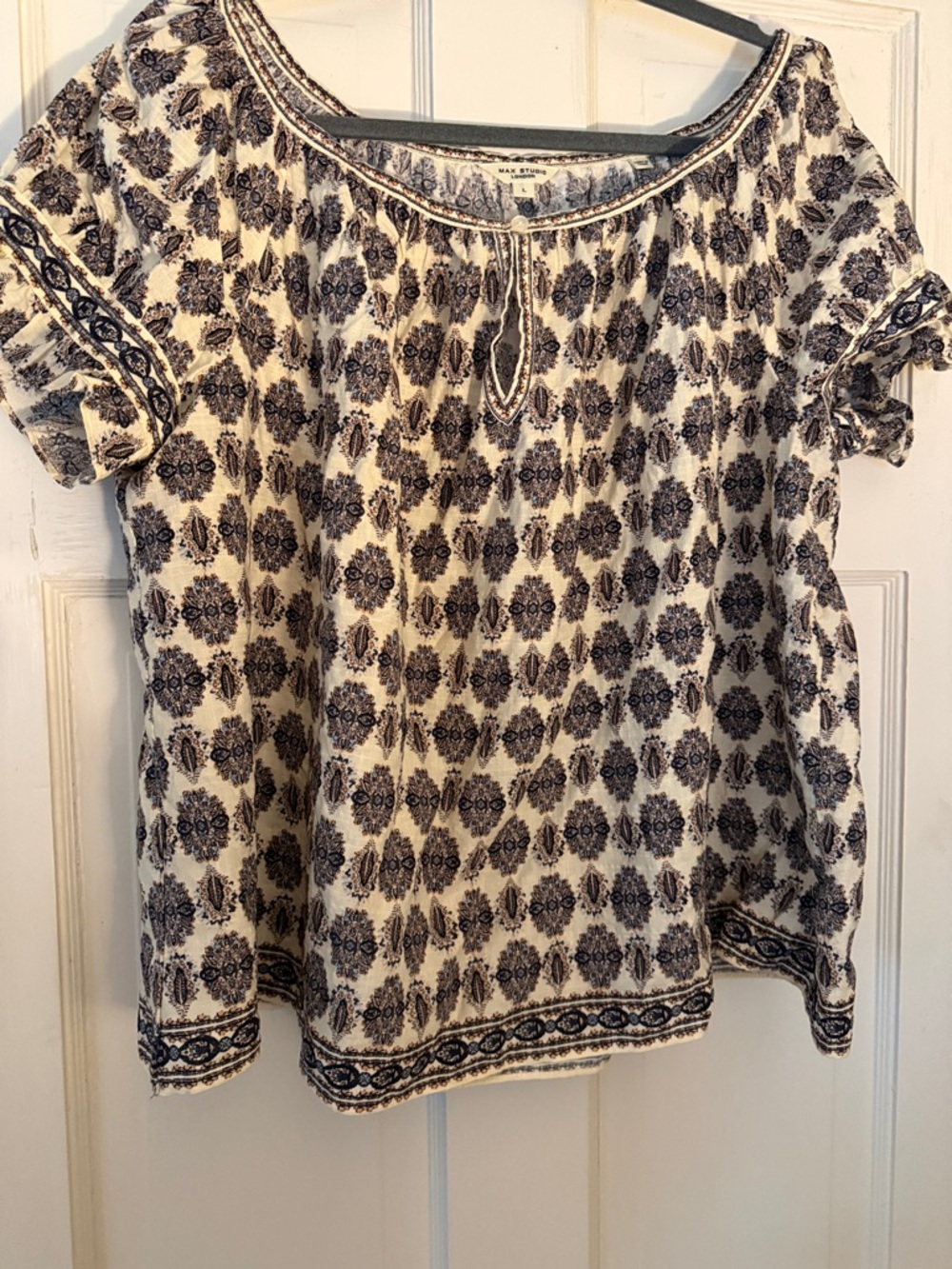 Max Studio Cream & Black Printed Short-Sleeve Tunic